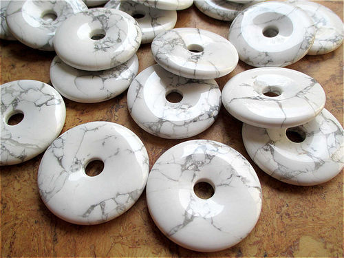 Donut (5,0cm)  - Magnesit