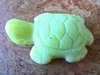 Schildkröte, gebohrt - Jaspis "Zitronenfarben"