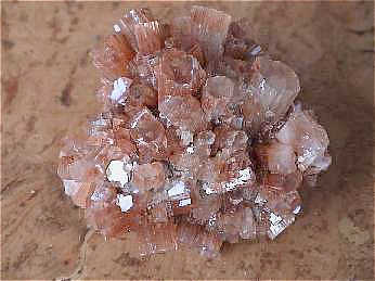 Mineralien - Aragonit (Drilling)