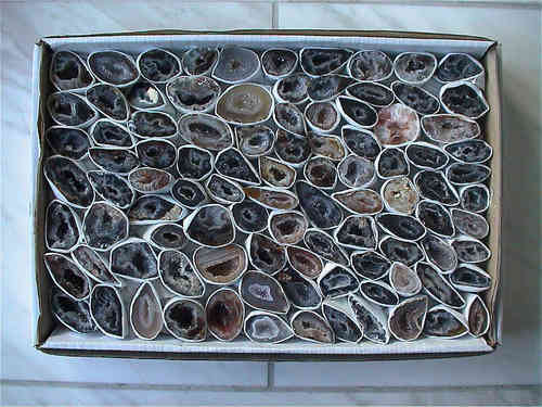Mineralien - Nussgeoden (Achatgeoden), klein (80-100-Stück-Partie)