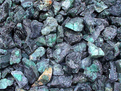 Mineralien - Smaragd (1kg-Pack!!!)