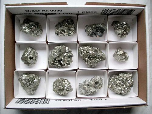 Mineralien - Pyrit "mit grösseren Kristallen" (12-Stück-Partie)