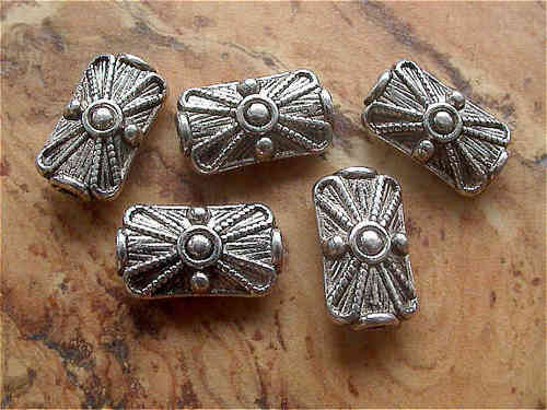 Tibetische Perlen - "Rechteck 15 x 9mm, Antik-Silber"
